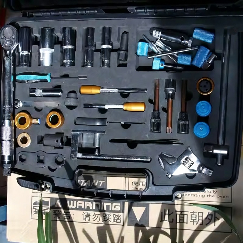 30 piece injector tool kit, common rail injector service tools, injector socket wrench set, solenoid valve tool, nozzle tightening socket, oil seal installer, injector repair kit, common rail disassembly tools