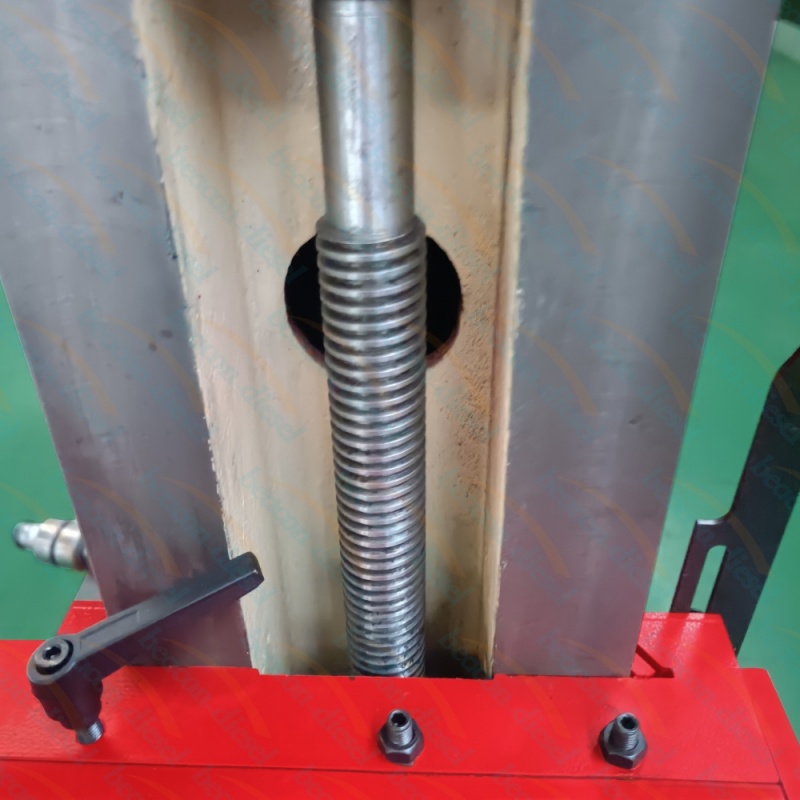 Brake Drum Boring Machine, Heavy Duty Brake Lathe, Truck Brake Repair Tool